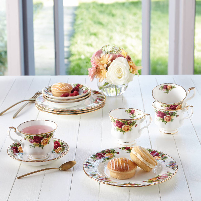 Royal Albert Old Country Roses Bone China 12 Piece Dinnerware Set Service for 4